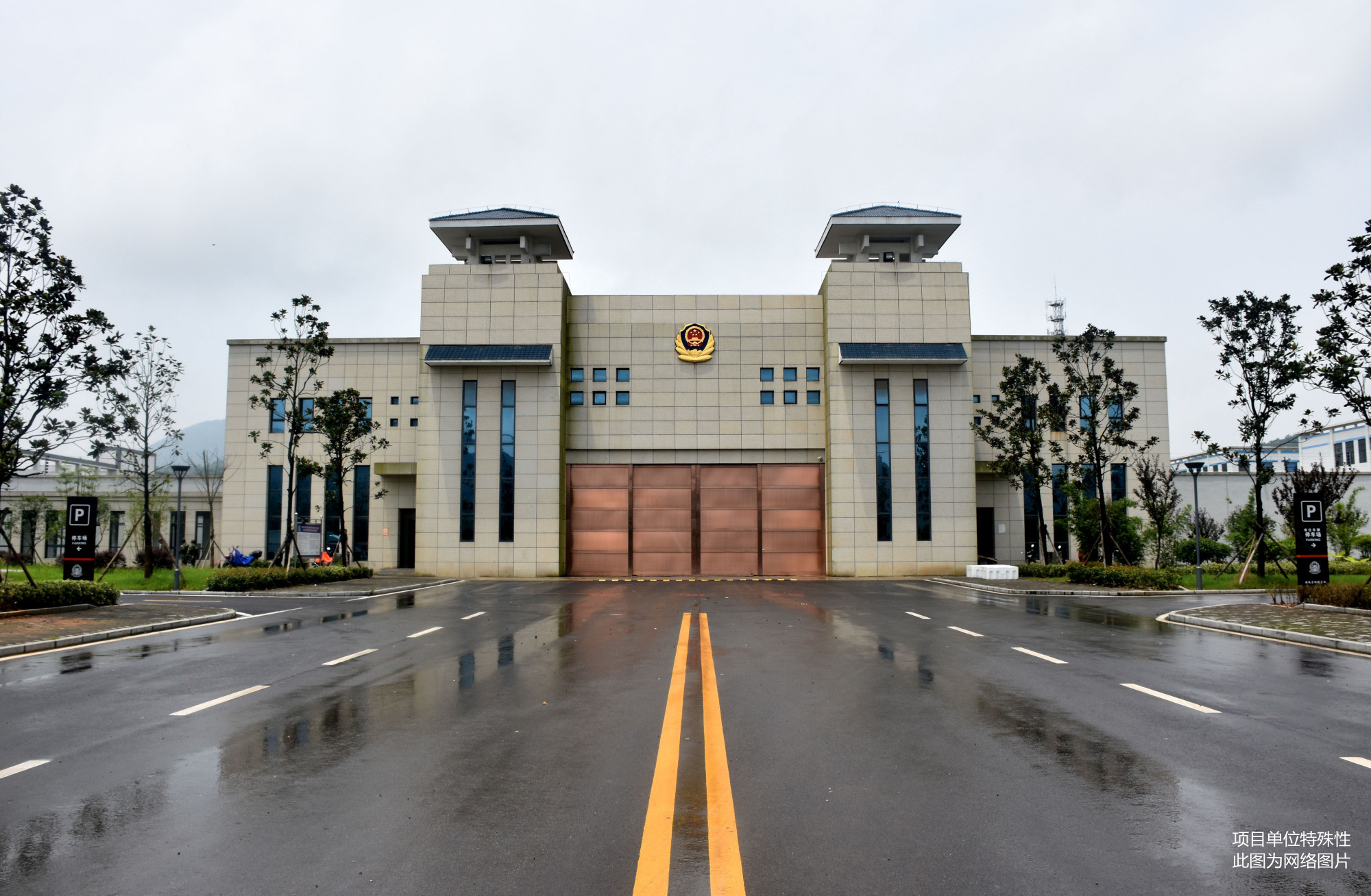 和嘉丨簽約河南省鶴壁市監(jiān)獄改造10KV配電間動環(huán)監(jiān)控項目